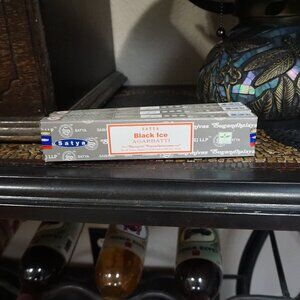 Nag Champa Incense  Satya Black Ice 15G